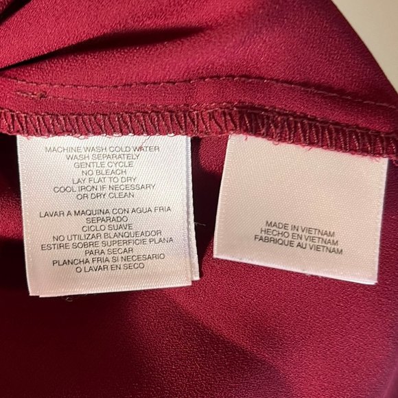 Nine West Women Burgundy Sleeveless Blouse - Picture 3 of 4